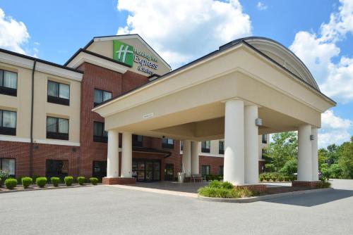 Pemandangan luar, Holiday Inn Express & Suites Fairmont in Fairmont (WV)
