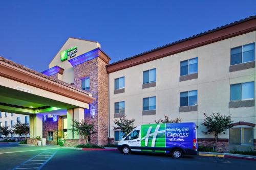 Holiday Inn Express & Suites Clovis Fresno Area, an IHG hotel - Hotel - Clovis