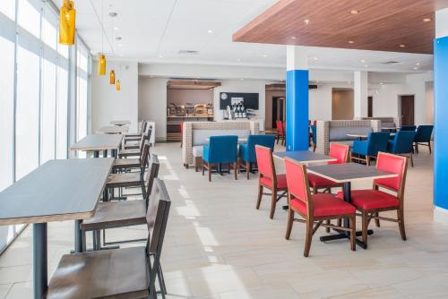 Holiday Inn Express & Suites Ruston an IHG Hotel - image 9