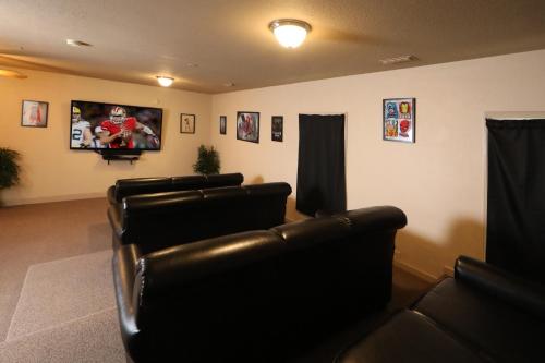 Oak Tree Lodge #3 in Pigeon Forge, USA