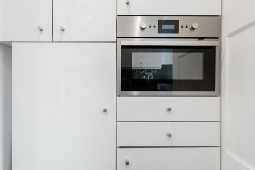 Avenida da Liberdade Area, Bright and Newly Renovated 2 Bedroom Apartment, Lisbon Historical Center, Lisabon (fotografie 10)