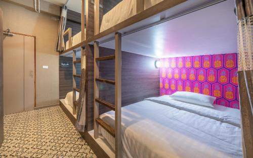 Happy Station Bangkok Room Type - Single Bed in Female Dormitory Room
