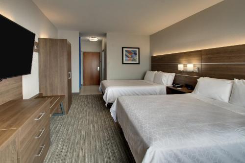 Holiday Inn Express Hotel & Suites Waukegan/Gurnee, an IHG Hotel