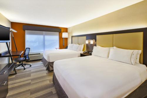 Holiday Inn Express & Suites Chicago-Midway Airport an IHG Hotel - image 7