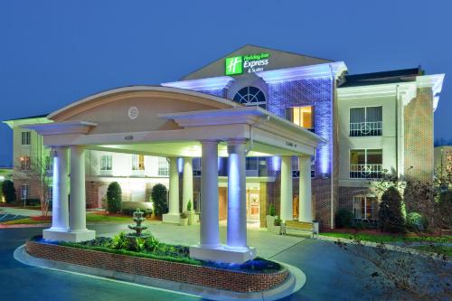 Holiday Inn Express Vicksburg an IHG Hotel - main image