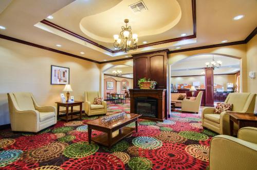 Holiday Inn Express Hotel & Suites Terrell - Terrell, TX TX 75160