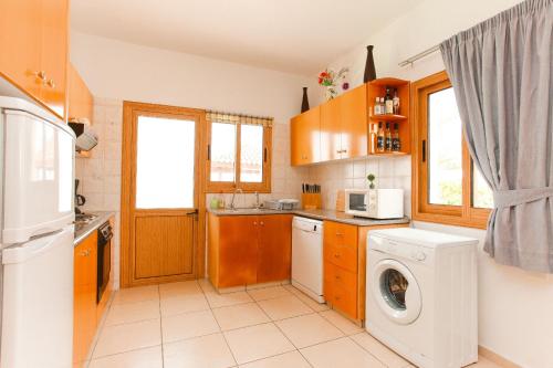 Villa Hera - image 4