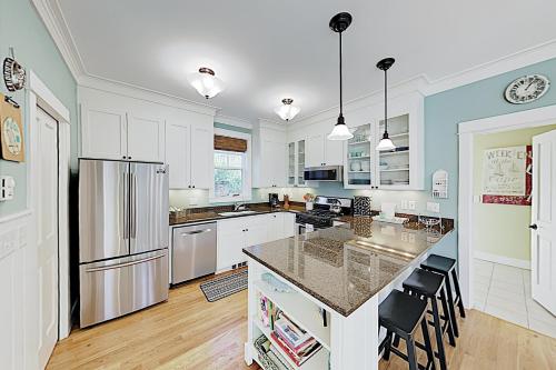 New Listing! Olivia Beach Estate with Hot Tub home - main image