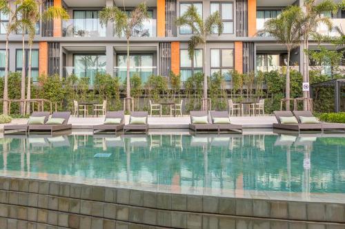 Sea View Panora Surin by Holy Cow, 1-BR