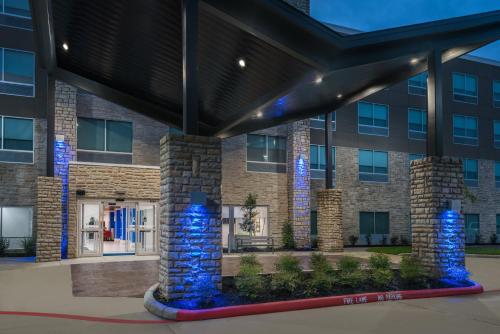 Holiday Inn Express & Suites- Sugar Land SE - Missouri City, an IHG Hotel