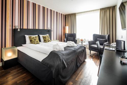 2 twin beds
