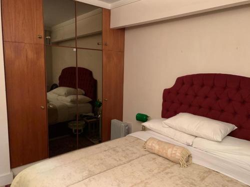 London Accommodation Flat, , London