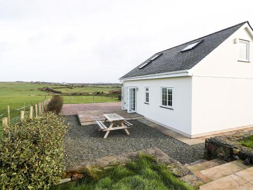 Bryn Eiddon - image 6