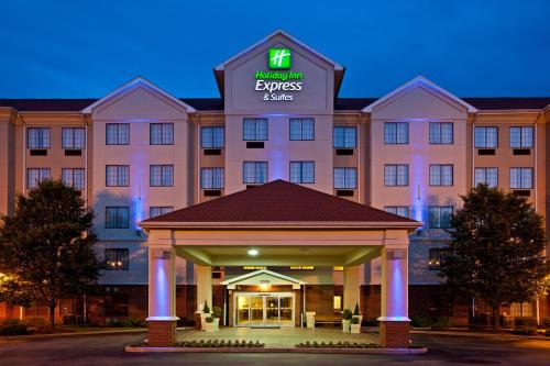 Holiday Inn Express & Suites Indianapolis - East, an IHG Hotel