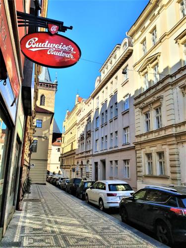 Reznicka Apartments, Praga