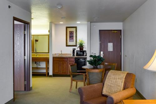 Holiday Inn Express & Suites Jacksonville by IHG in South Jacksonville, USA