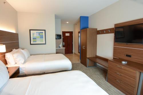 Holiday Inn Express Hotel & Suites New Boston an IHG Hotel - image 9