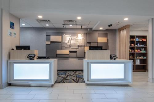 Holiday Inn Express & Suites - Indianapolis Northwest