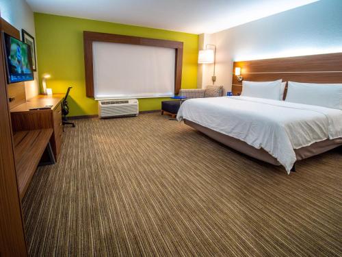 Holiday Inn Express & Suites Oklahoma City Airport By IHG - image 9