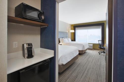 Holiday Inn Express - Auburn Hills South, an IHG Hotel