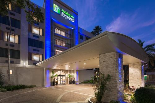 Holiday Inn Express Hotel & Suites Ft. Lauderdale-Plantation, an IHG Hotel