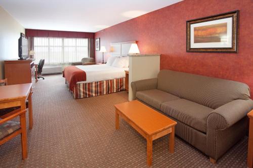 Holiday Inn Express Hotel & Suites Loveland, an IHG Hotel