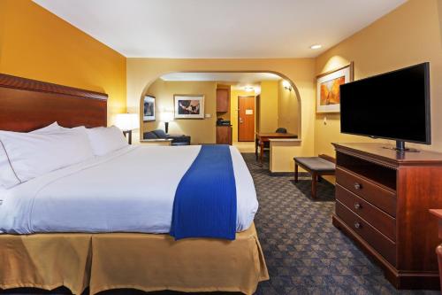 Holiday Inn Express Hotel & Suites Corpus Christi Northwest