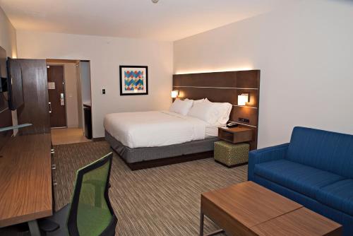 Holiday Inn Express & Suites - Rantoul an IHG Hotel - image 8