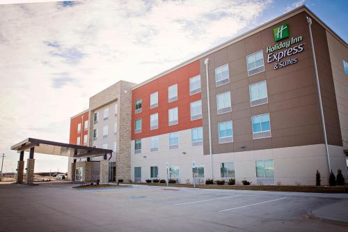 Holiday Inn Express & Suites - Sterling, an IHG Hotel