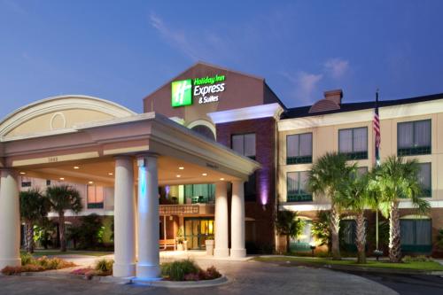 Holiday Inn Express & Suites Florence I-95 & I-20 Civic Ctr, an IHG Hotel