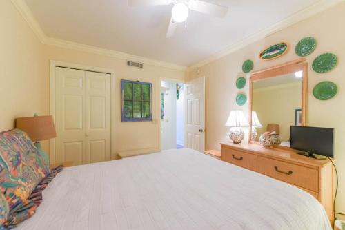 Seamist Condos - image 4