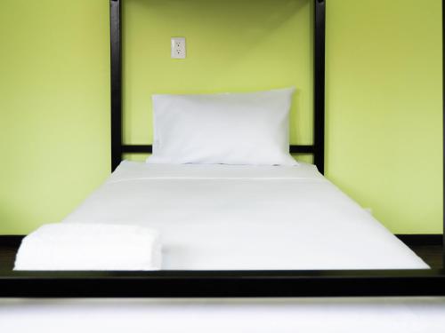 Colorbox beds and rooms