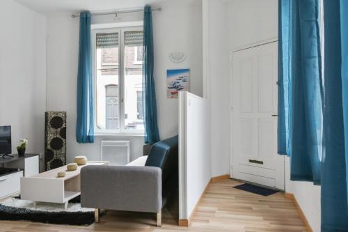 Cosy and modern flat between Lille and Roubaix in Croix - Welkeys