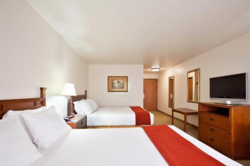Holiday Inn Express Hotel & Suites Mattoon in Mattoon (IL)