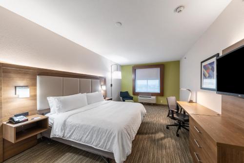 2 queen beds