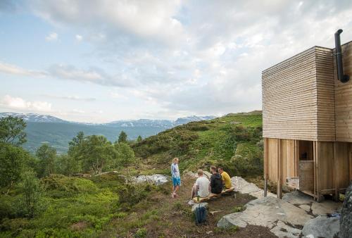 Sommerhotellet - image 11