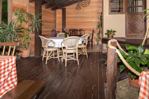 Pousada Casa da Pedra in วิลาโนวา