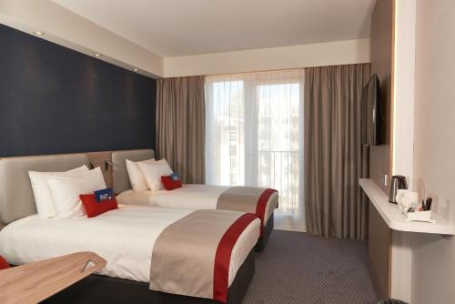 Holiday Inn Express Amsterdam - City Hall an IHG Hotel - image 3
