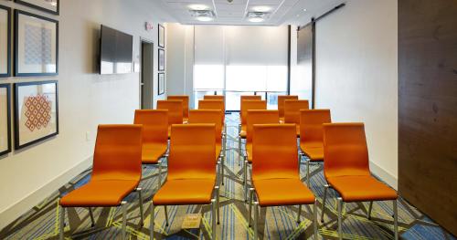 Holiday Inn Express & Suites - Wentzville St Louis West an IHG Hotel - image 2