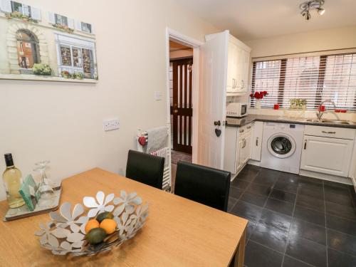 Valentines Cottage - image 3