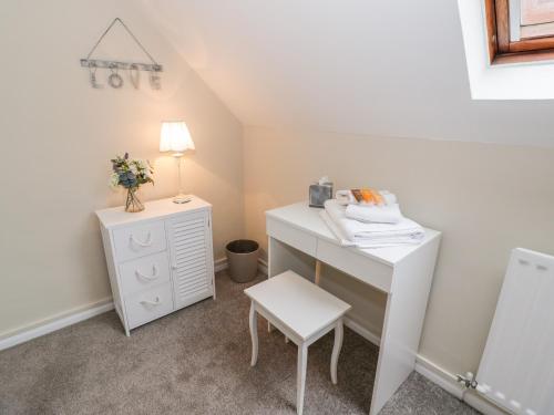Valentines Cottage - image 6
