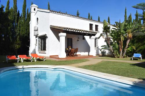 Villa Esterlicia en Cortijo Pinitos