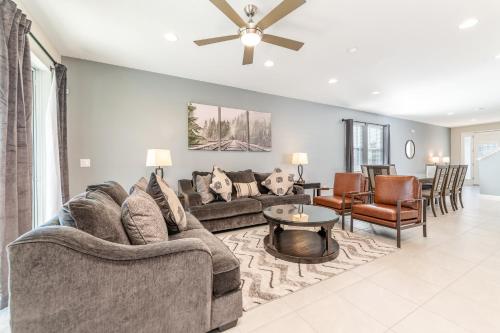 Captivating Home by Rentyl with Themed Bedrooms Water Park Access Near Disney - 7481M - image 3