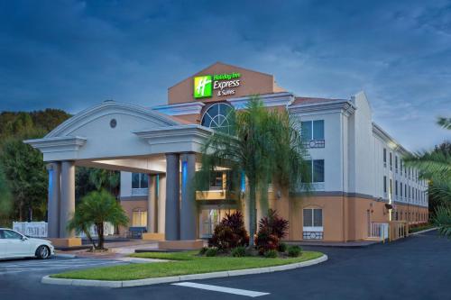 Photo - Holiday Inn Express & Suites Tavares, an IHG Hotel