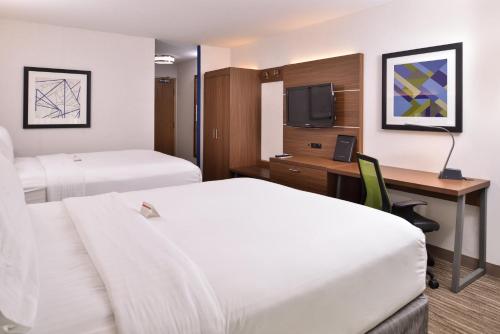 Holiday Inn Express & Suites Lacey - Olympia, an IHG Hotel