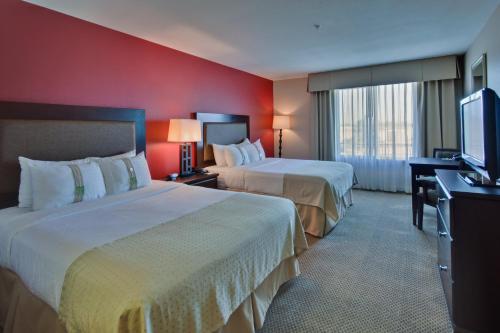 Holiday Inn Hotel & Suites Bakersfield in Bakersfield (CA)
