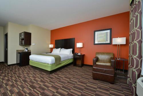 Holiday Inn Express Alva By IHG