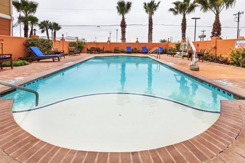 Holiday Inn Express Hotel & Suites Corpus Christi Northwest