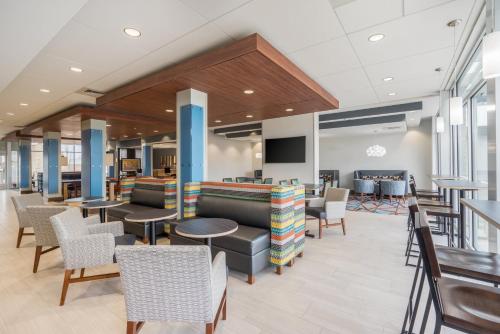 Ételek és italok, Holiday Inn Express & Suites Greenville SE - Simpsonville By IHG in Simpsonville