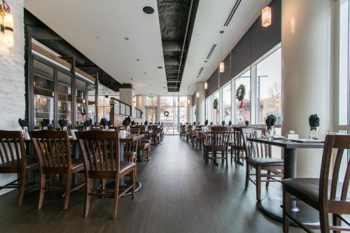 Pub/Lounge, Holiday Inn Hotel & Suites Chattanooga Downtown By IHG in Chattanooga (Tennessee)